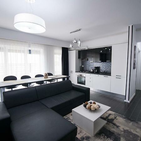 Apartel Black & White Năvodari Εξωτερικό φωτογραφία