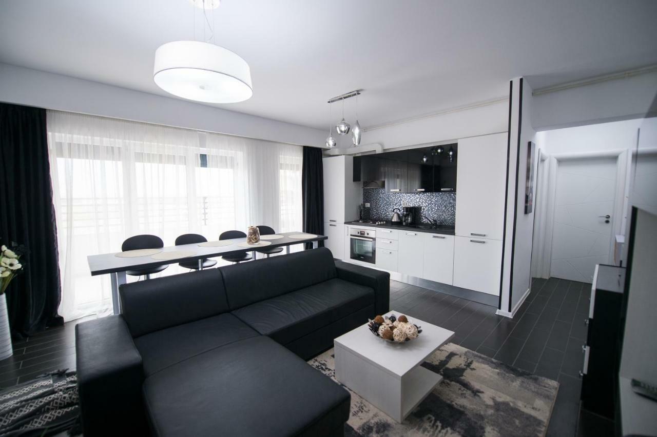 Apartel Black & White Năvodari Εξωτερικό φωτογραφία