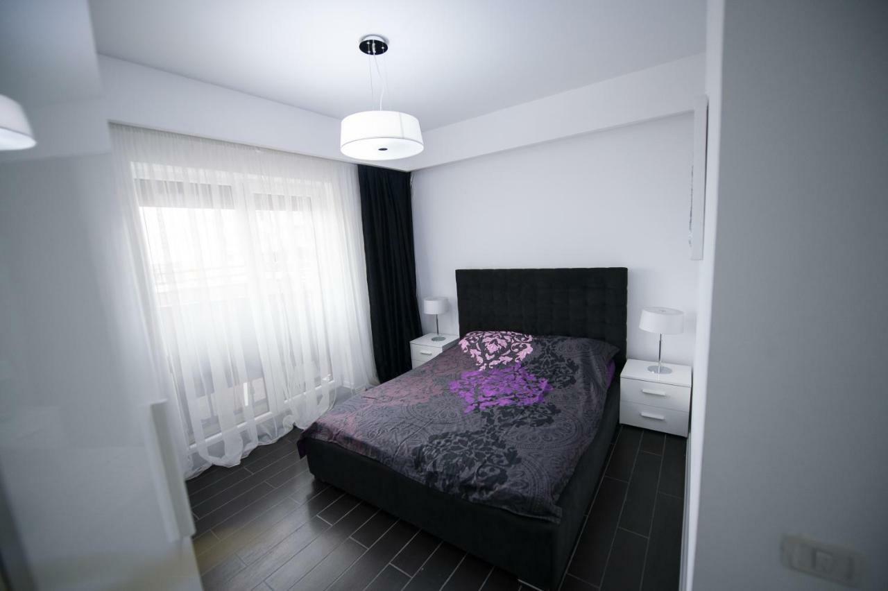 Apartel Black & White Năvodari Εξωτερικό φωτογραφία