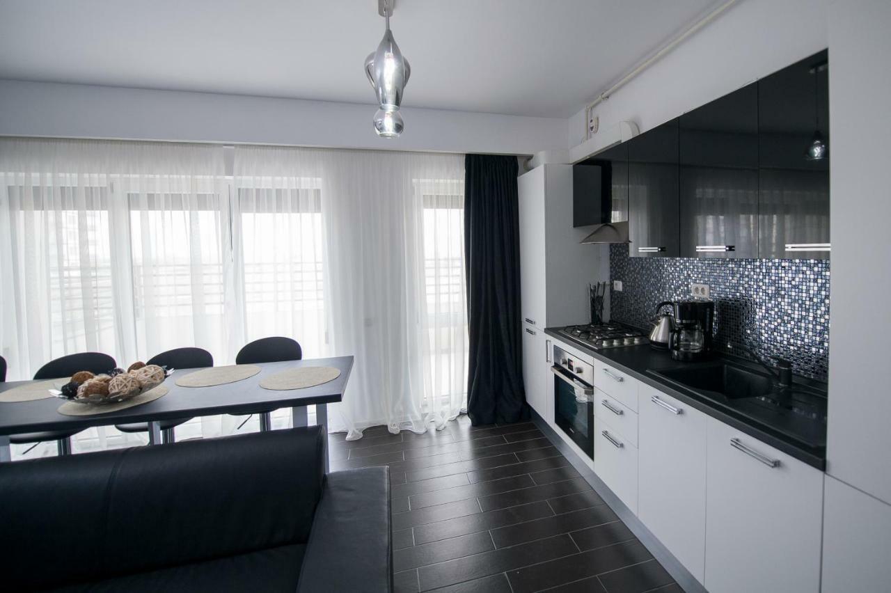 Apartel Black & White Năvodari Εξωτερικό φωτογραφία